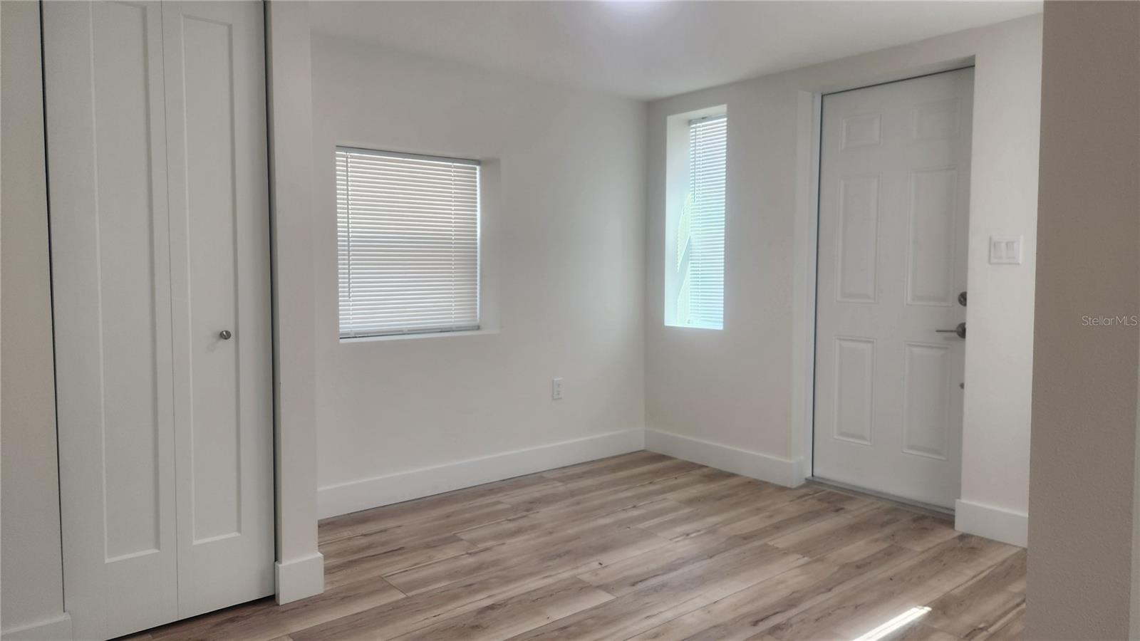 2117 5th St #front House Property Photo 4