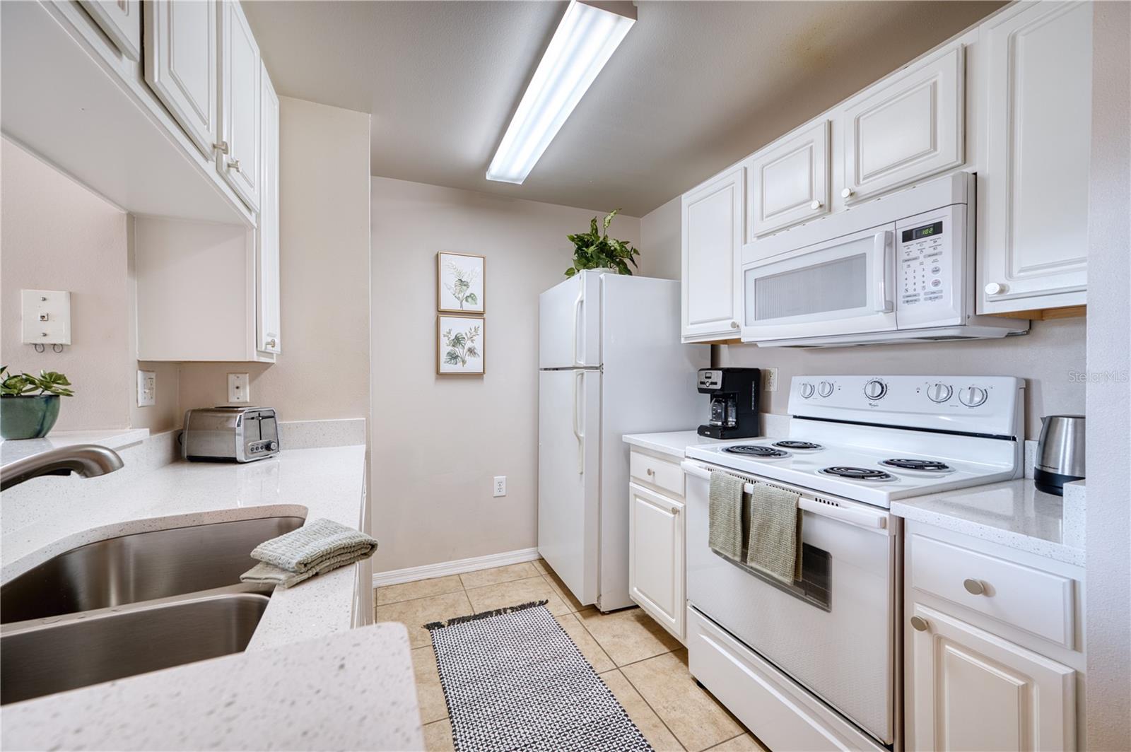 5551 Bentgrass Dr #11-303 Property Photo 4