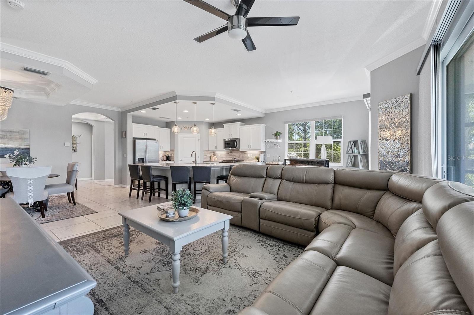 7564 Divot Loop Property Photo 6