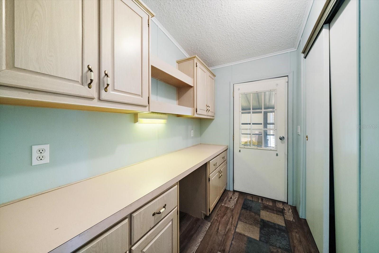 8102 Marie Ln Property Photo 16