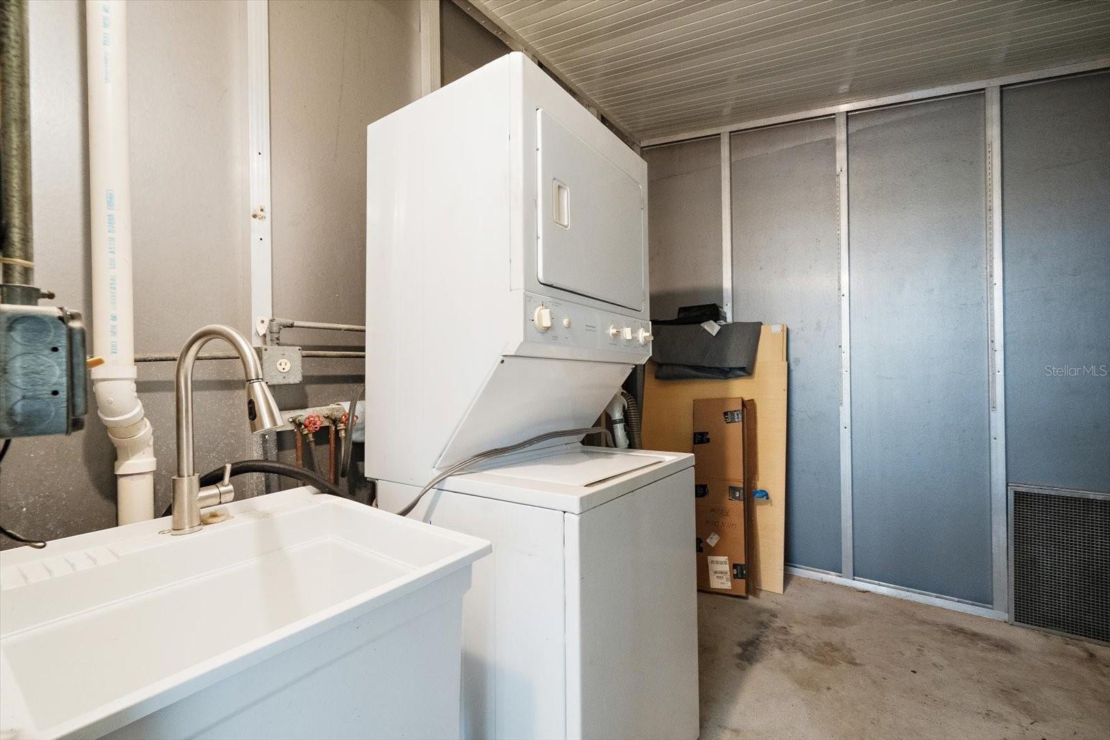 8102 Marie Ln Property Photo 32