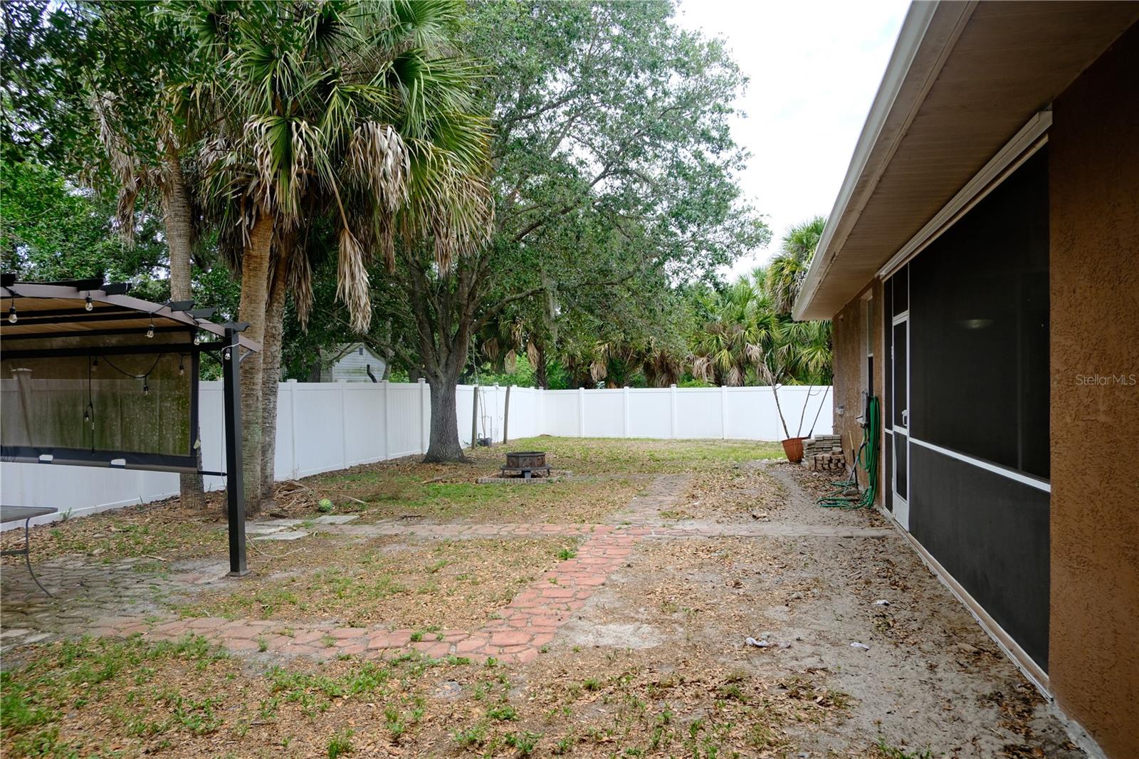4491 Cuthbert Ave Property Photo 25
