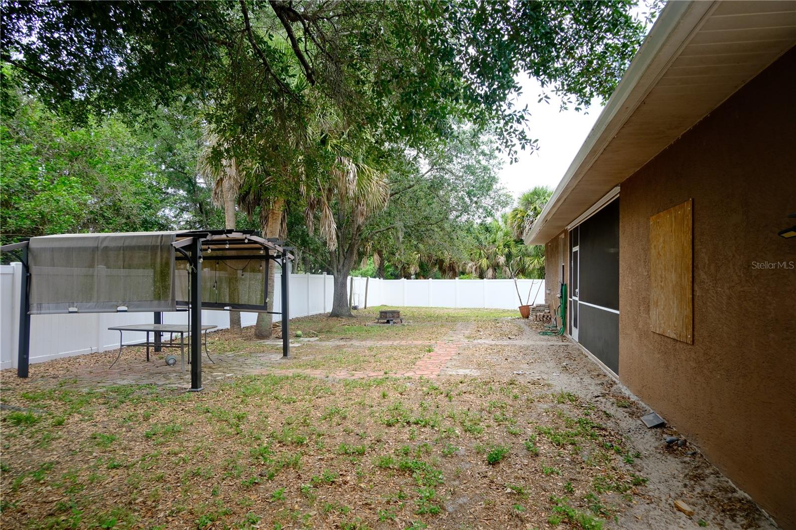 4491 Cuthbert Ave Property Photo 27