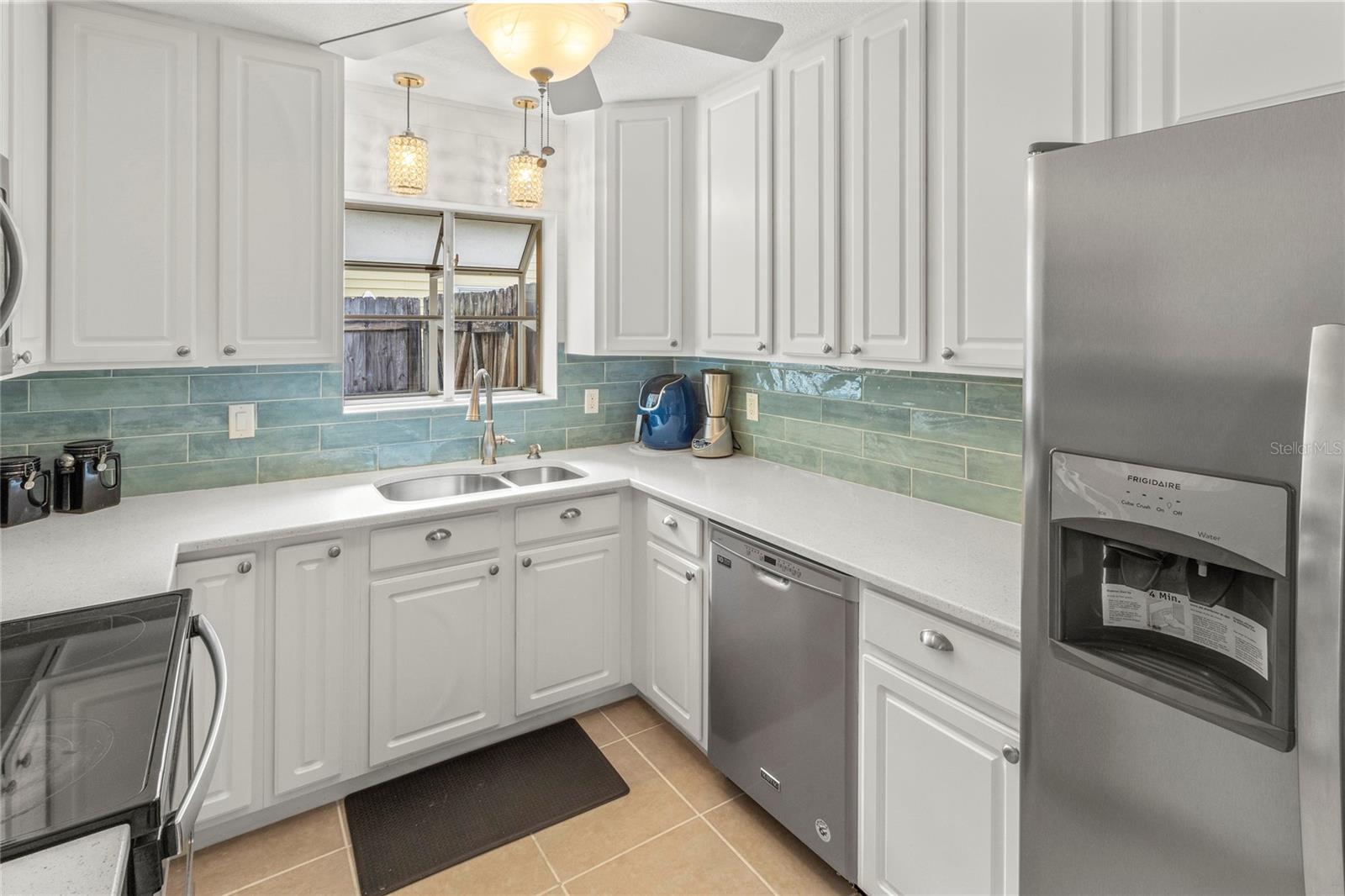 A4693885 Property Photo 12