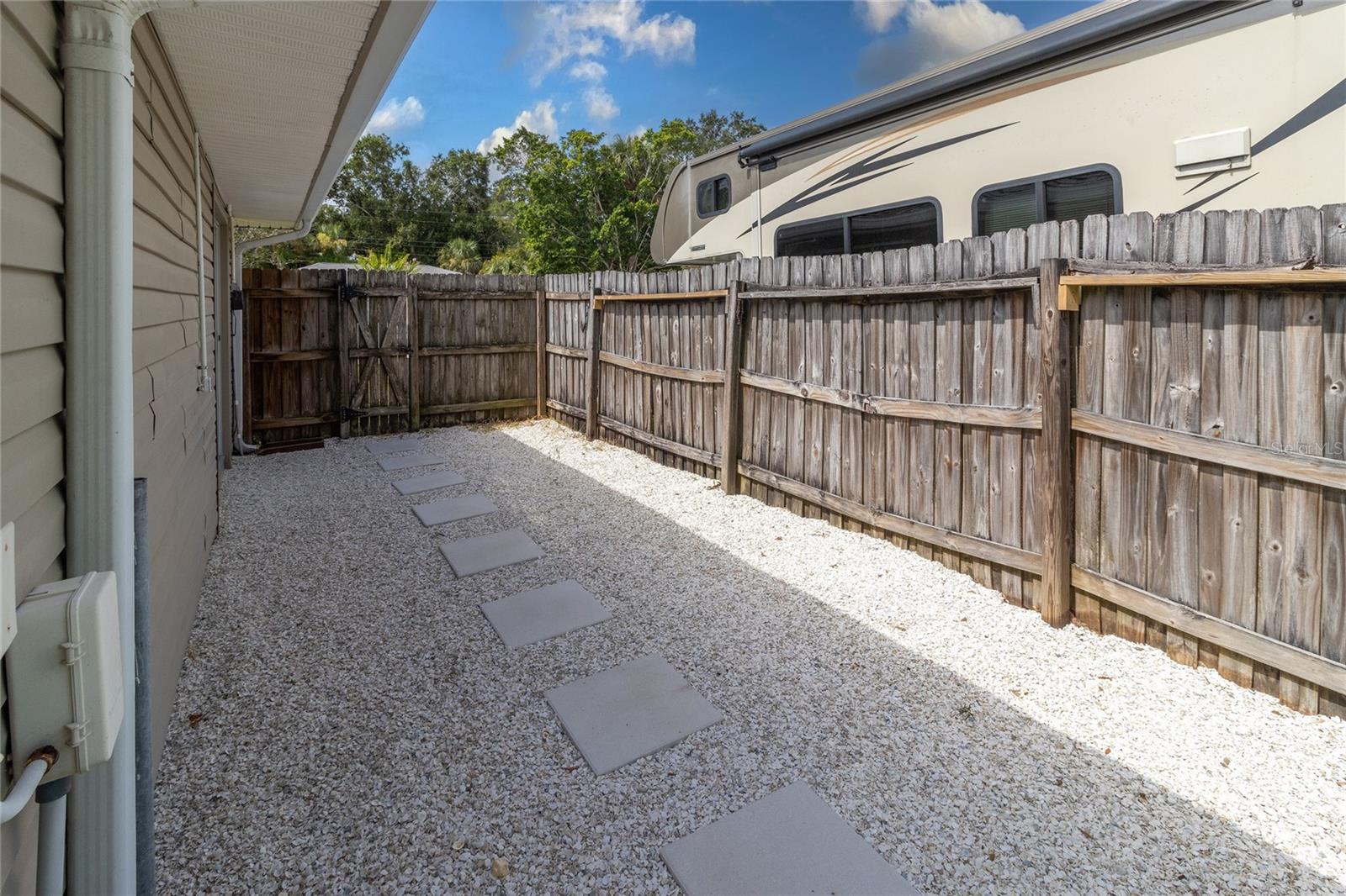 A4693885 Property Photo 28