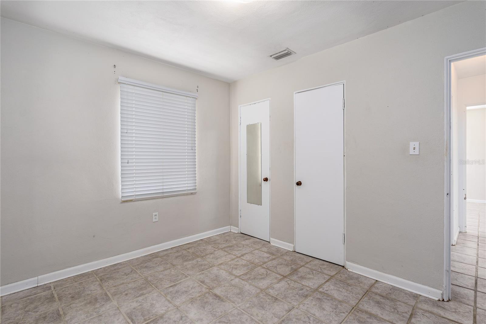 415 20th Ave W Property Photo 10