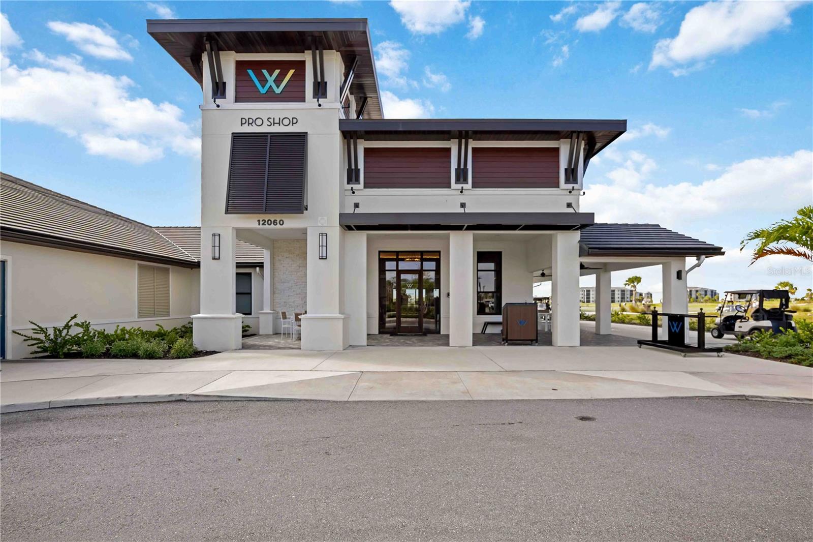 17475 Opal Sand Dr #207 Property Photo 2