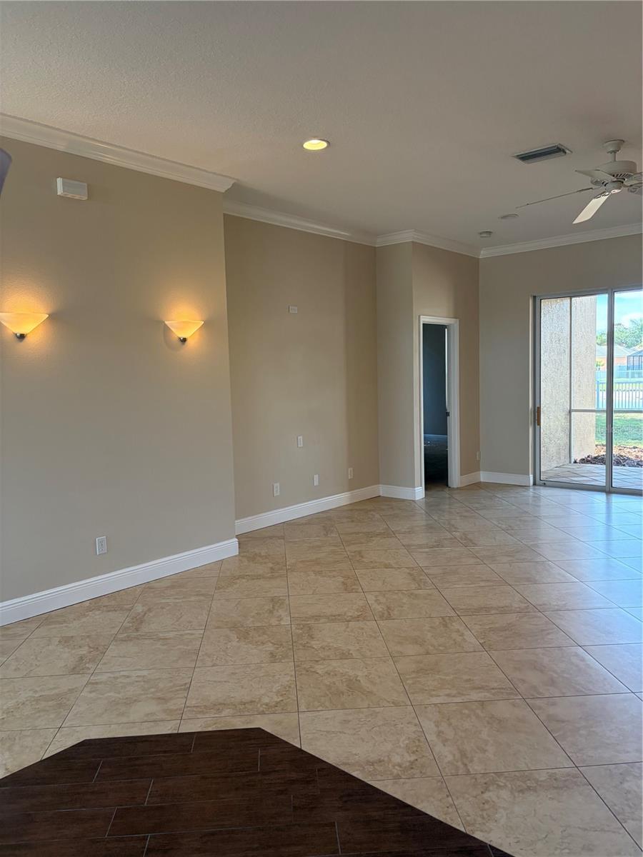 7779 Arolla Pine Blvd Property Photo 7