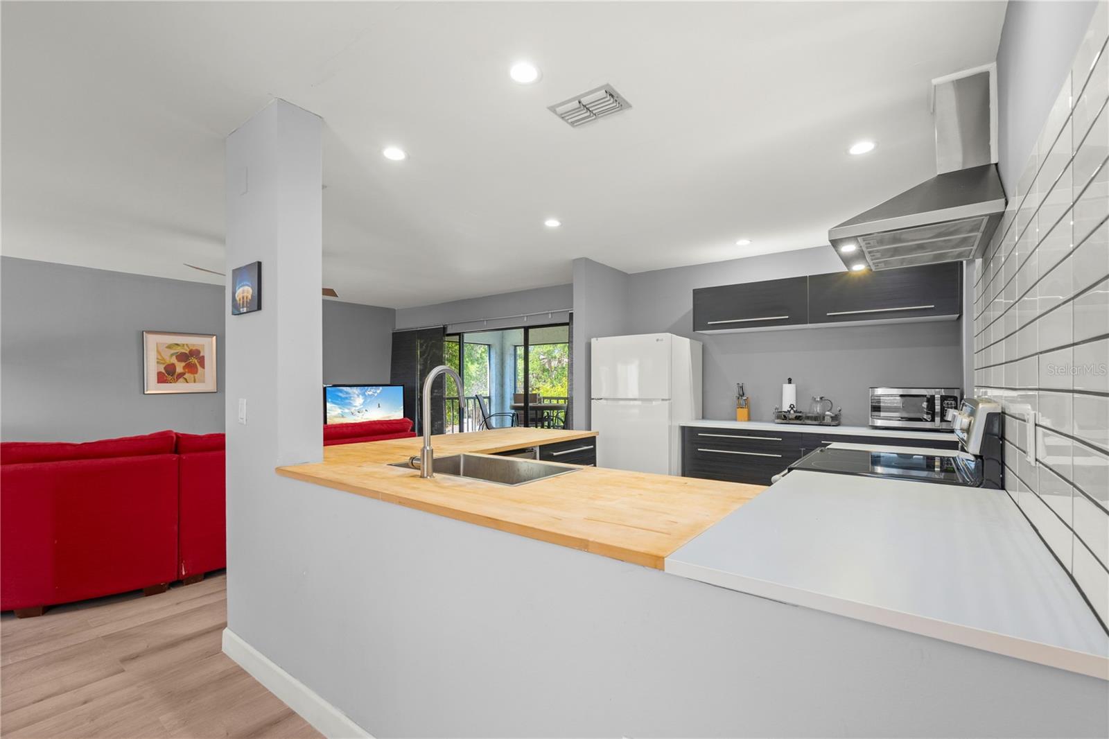 2746 Orchid Oaks Dr #301 Property Photo 20