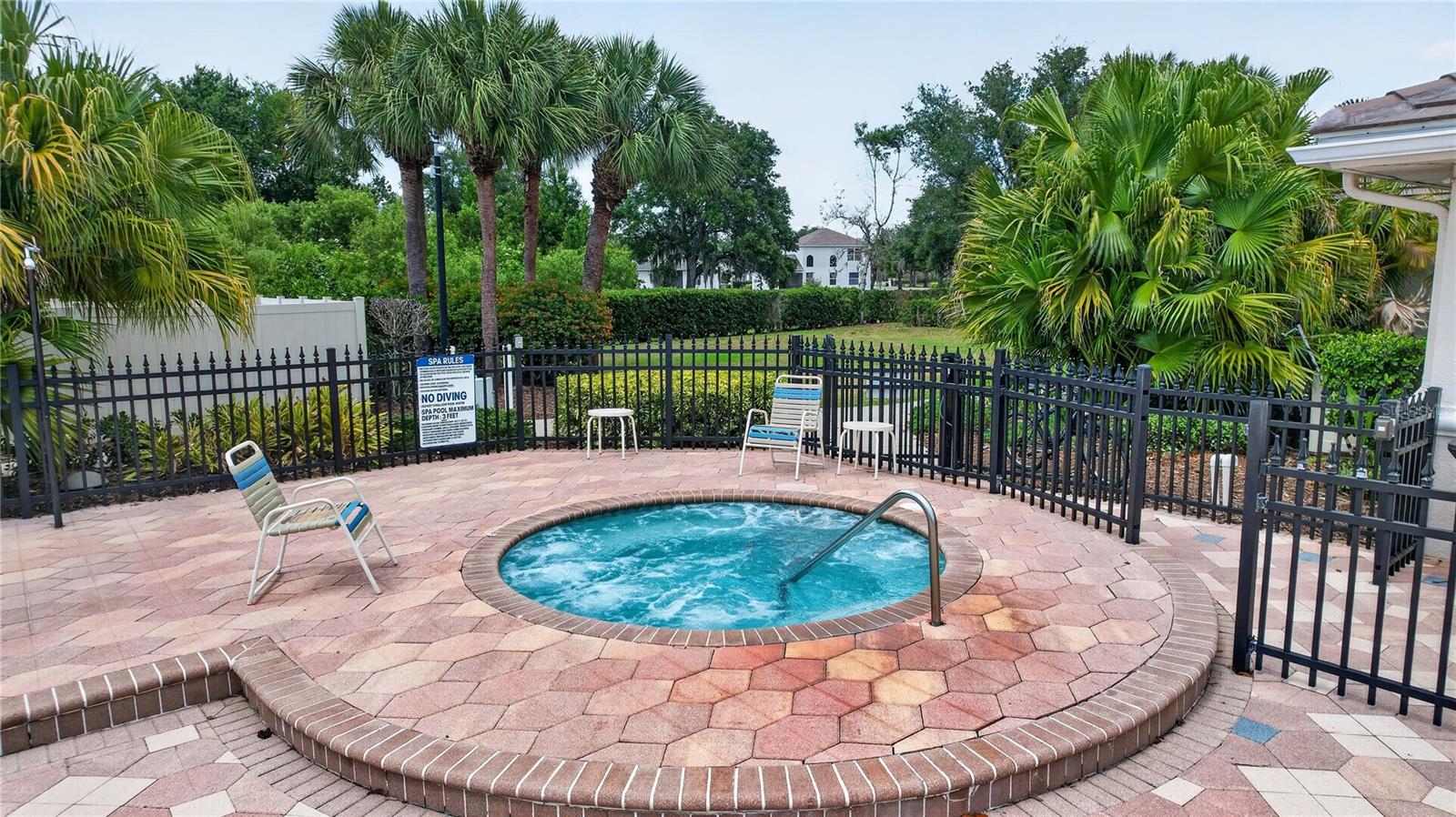 915 Fairwaycove Ln #101 Property Photo 62