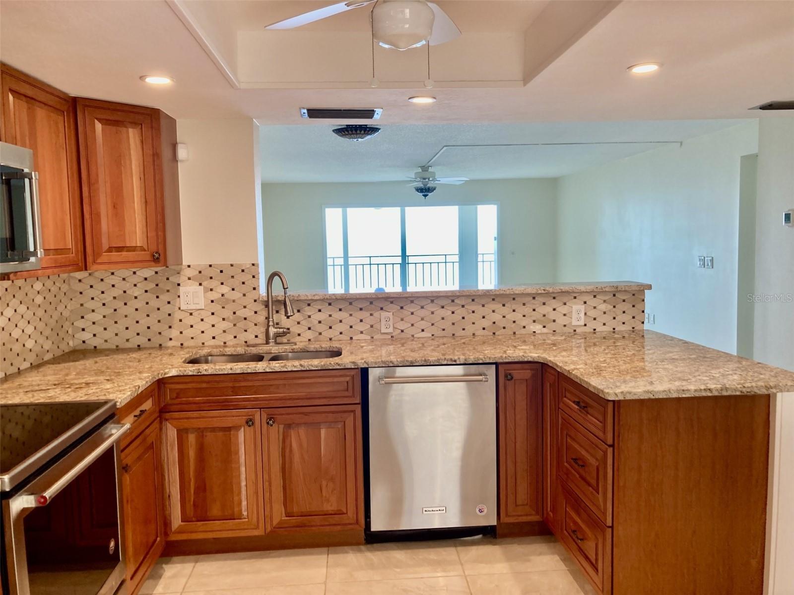 6430 Sun Eagle Ln #203 Property Photo 8