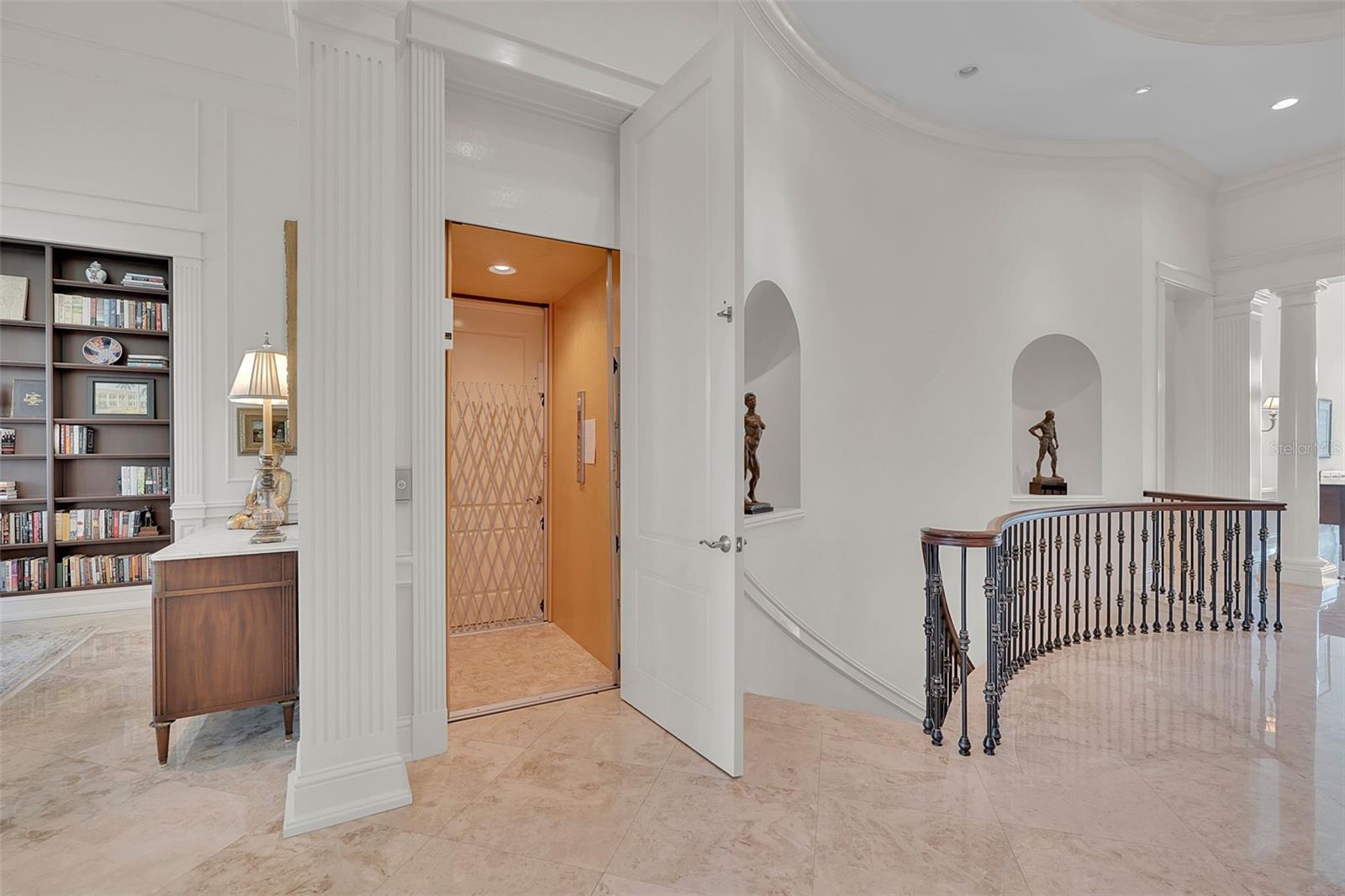 8132 Sanderling Rd Property Photo 29