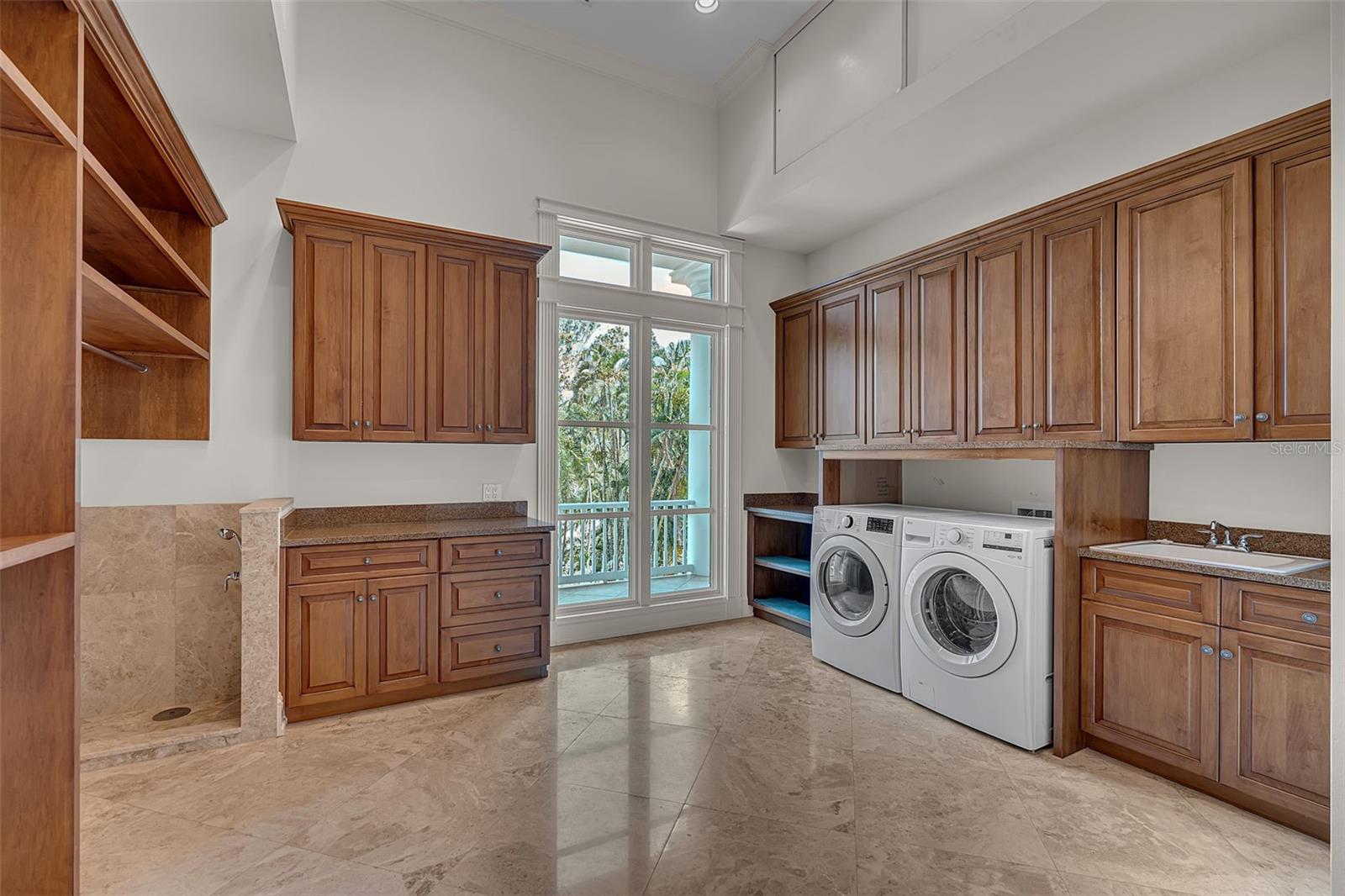 8132 Sanderling Rd Property Photo 58
