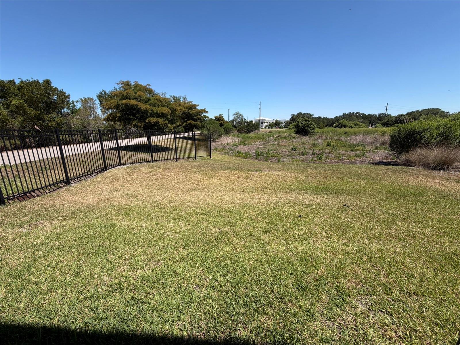 8860 Milestone Dr Property Photo 24