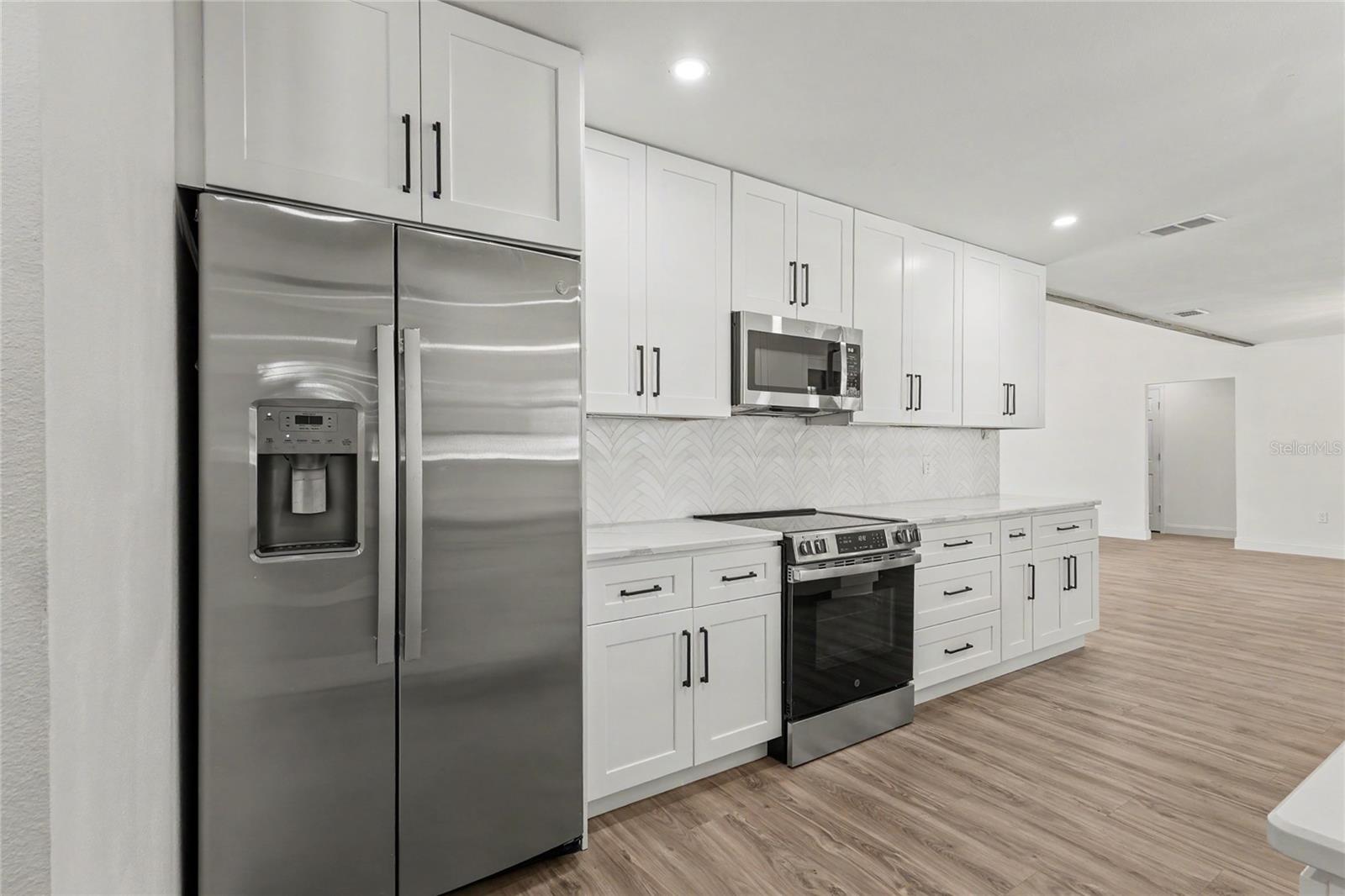 601 136th Ct E Property Photo 12