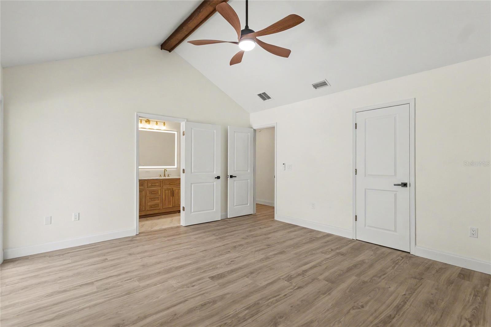 601 136th Ct E Property Photo 18