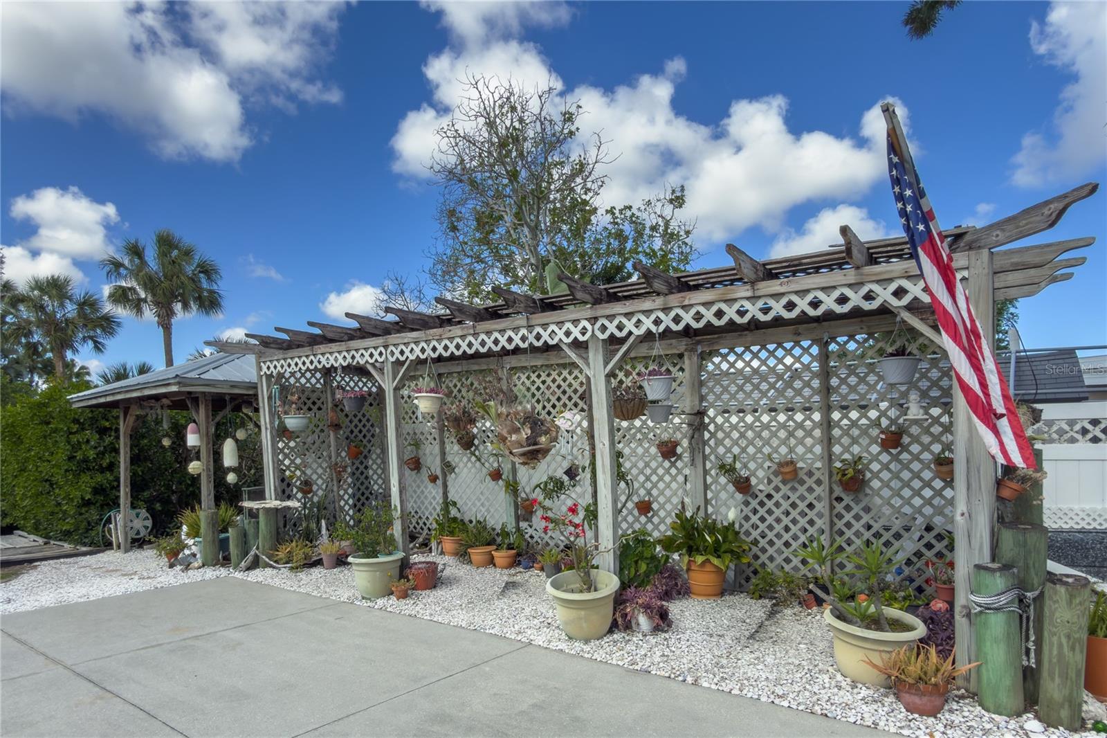 4517 8th Street Ct E Property Photo 6