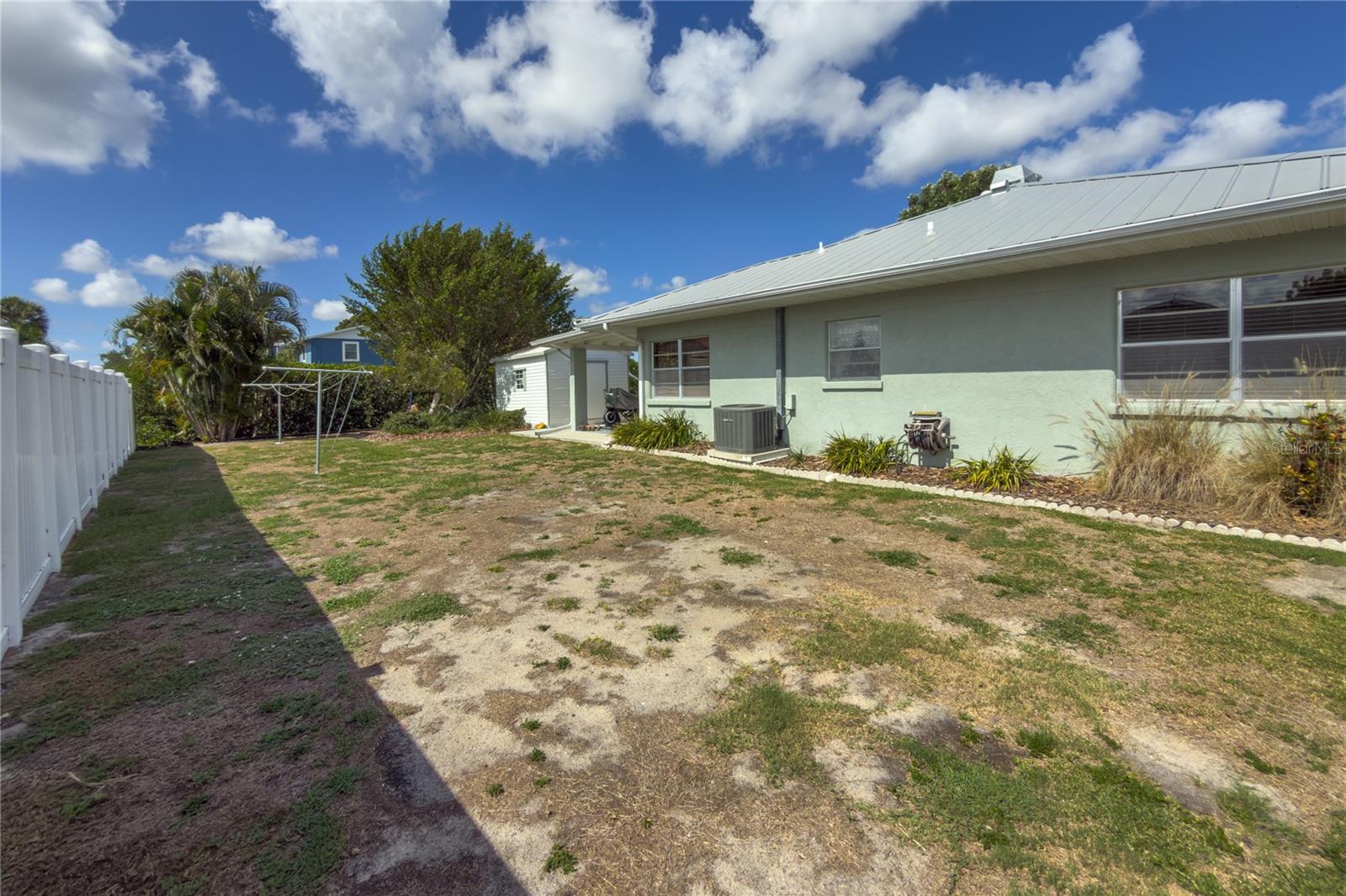 4517 8th Street Ct E Property Photo 10