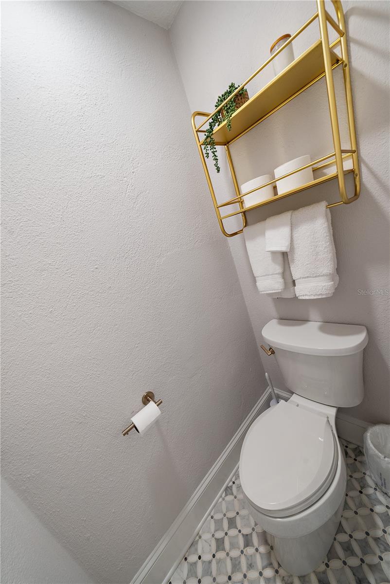 320 Ohio Pl Property Photo 37