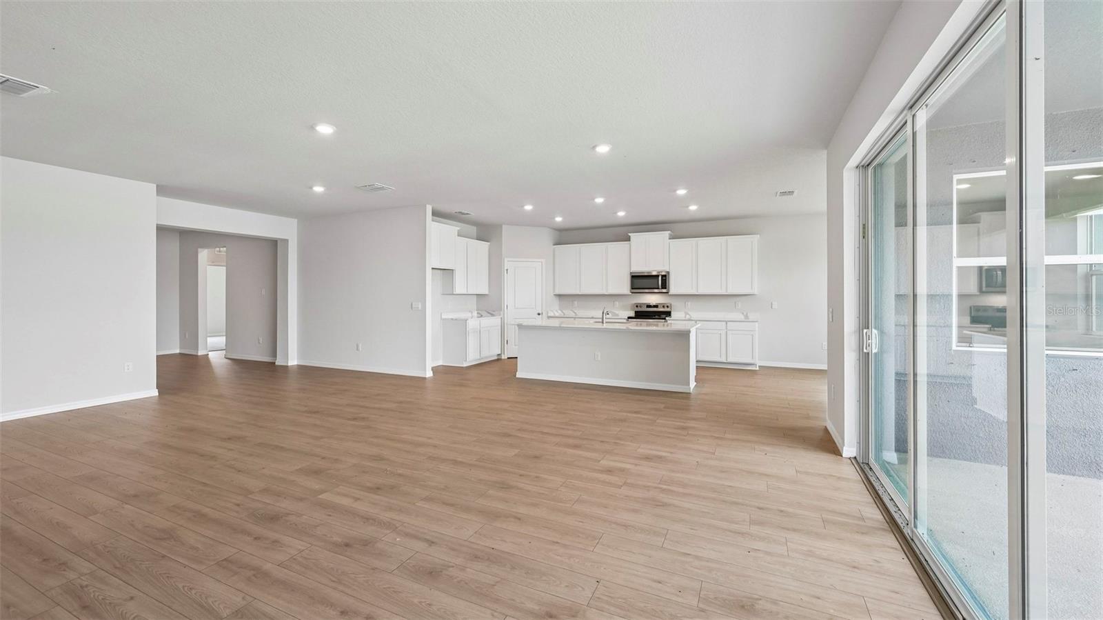 1851 Browning Loop Property Photo 11