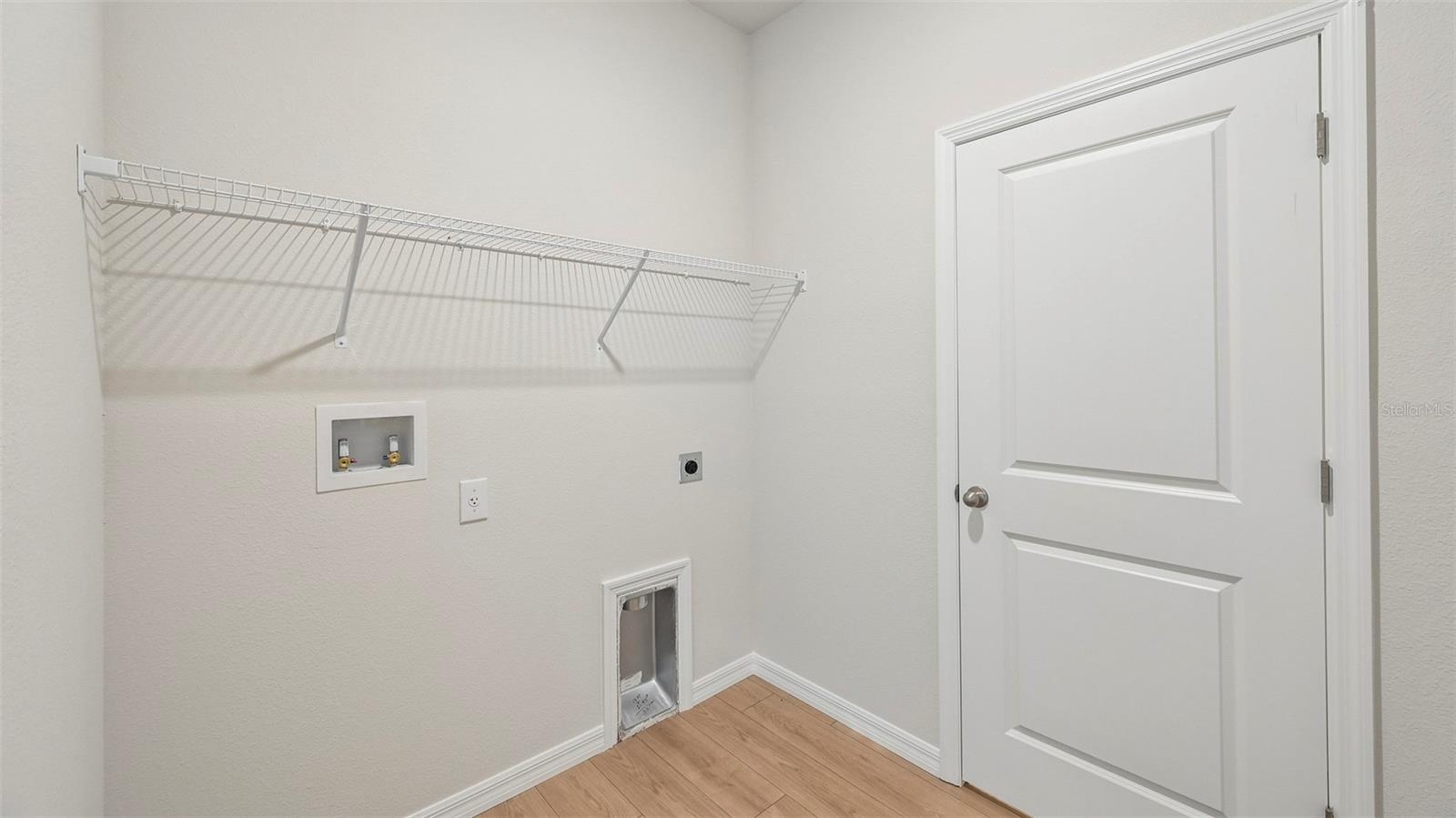 1851 Browning Loop Property Photo 29