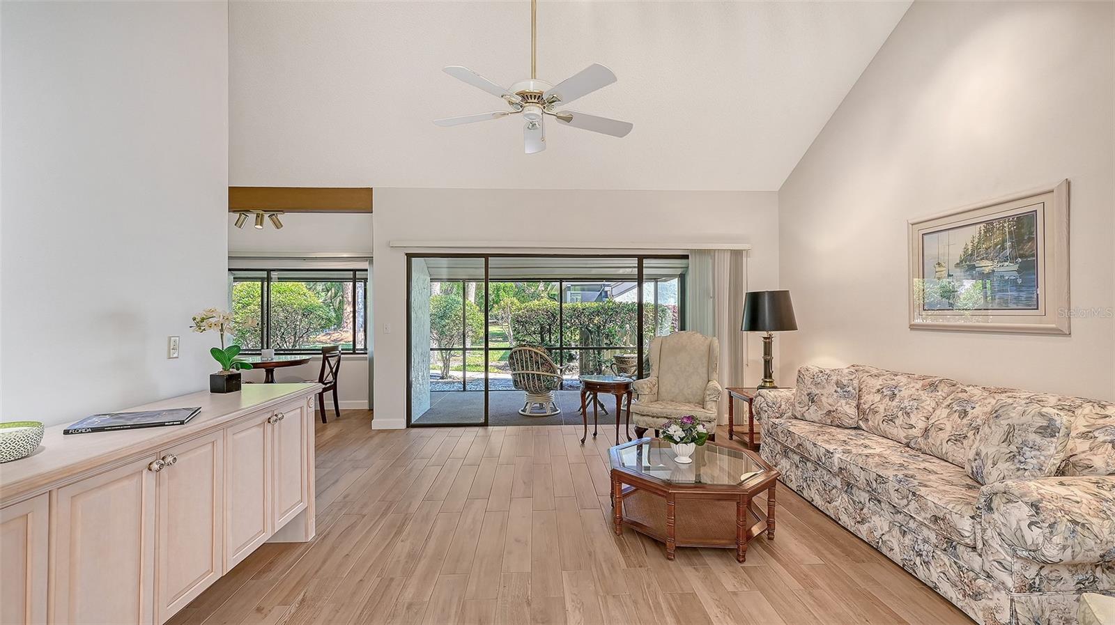 4391 Woodmans Chart #155 Property Photo 10