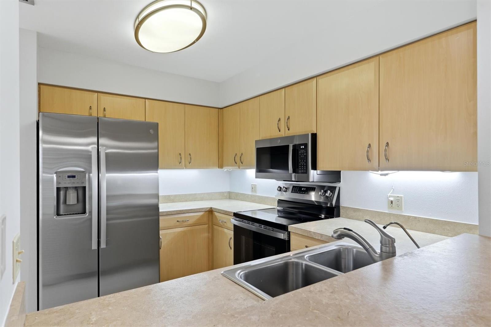 6420 Carrington Cir #35 Property Photo 11