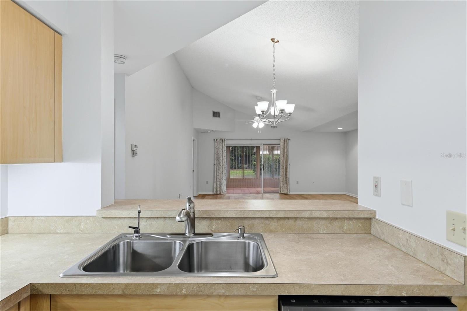 6420 Carrington Cir #35 Property Photo 13