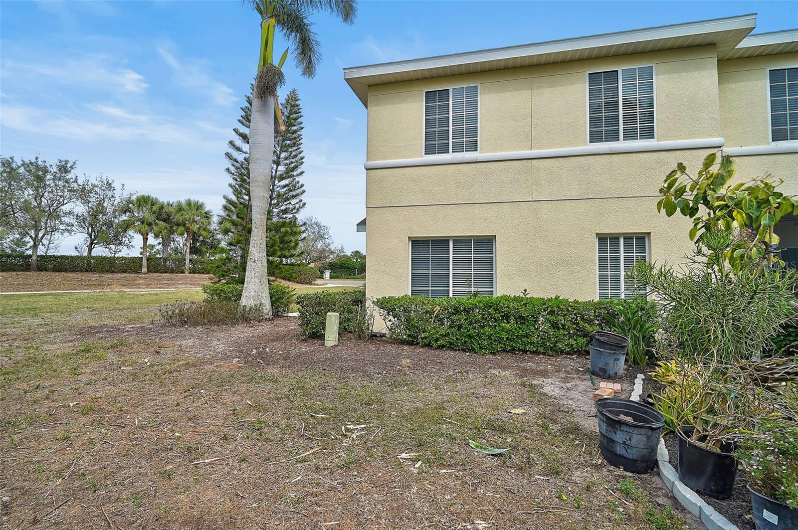 208 Cape Harbour Loop #108 Property Photo 23