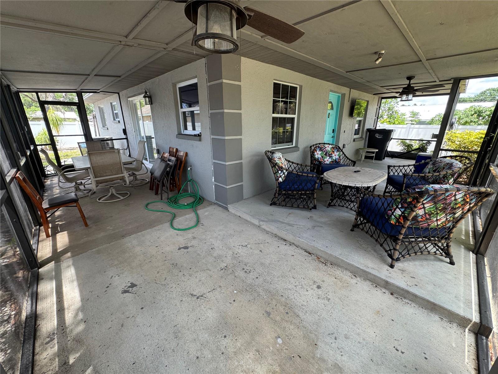 2751 72nd Avenue Dr E Property Photo 4