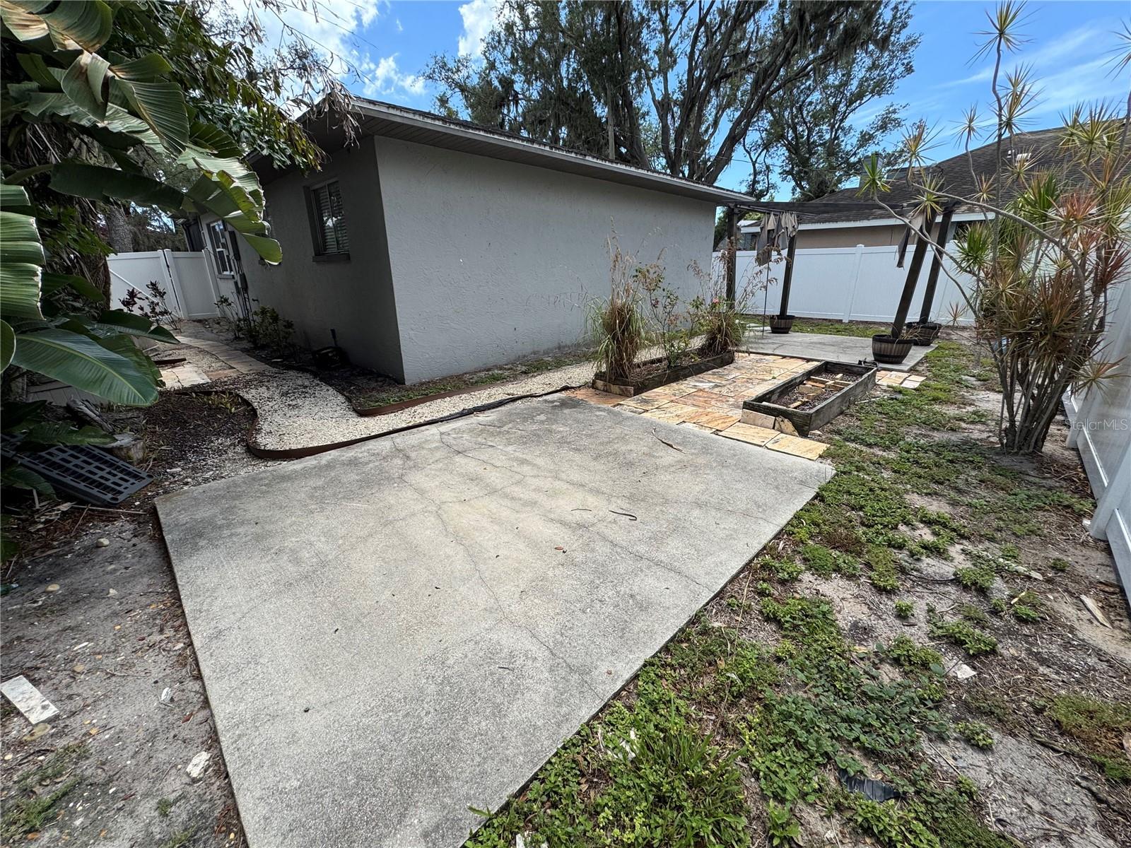 2751 72nd Avenue Dr E Property Photo 14