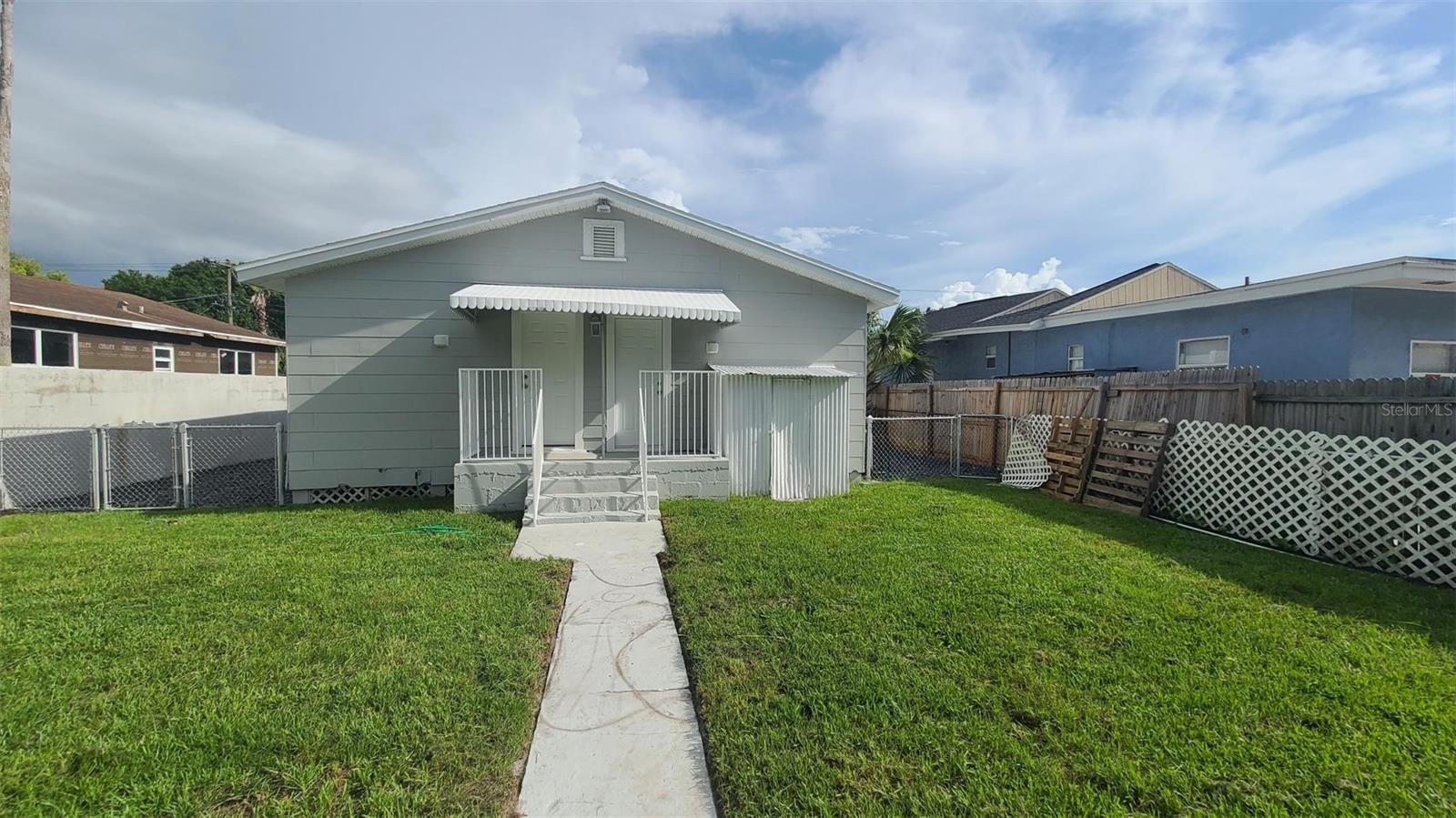 2519 W Walnut Property Photo 12