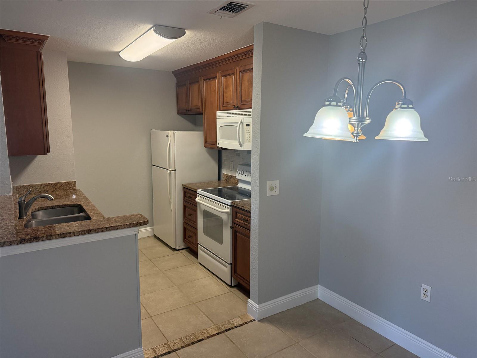 8932 Manor Loop #205 Property Photo 13
