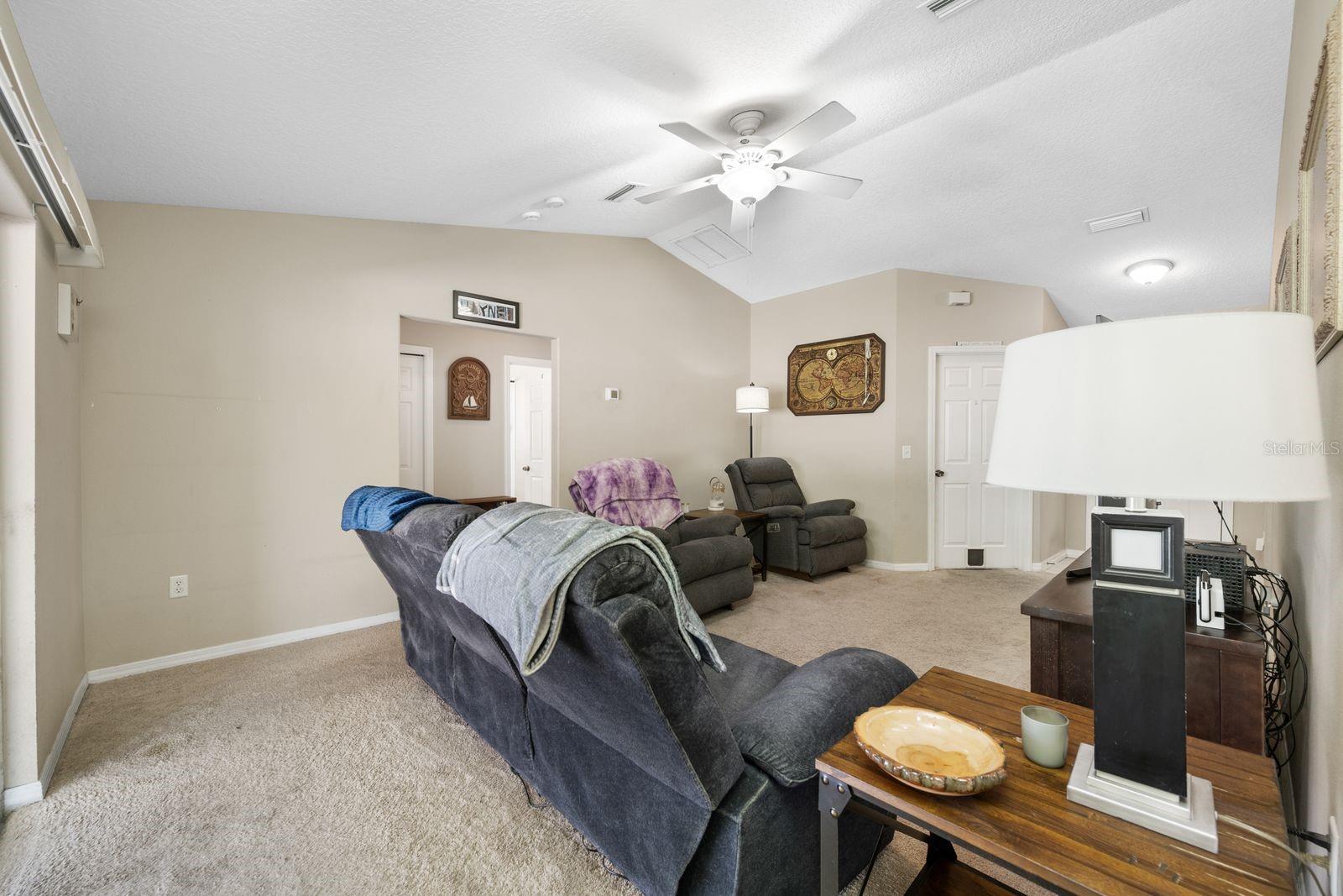 2802 93rd Ct E Property Photo 6