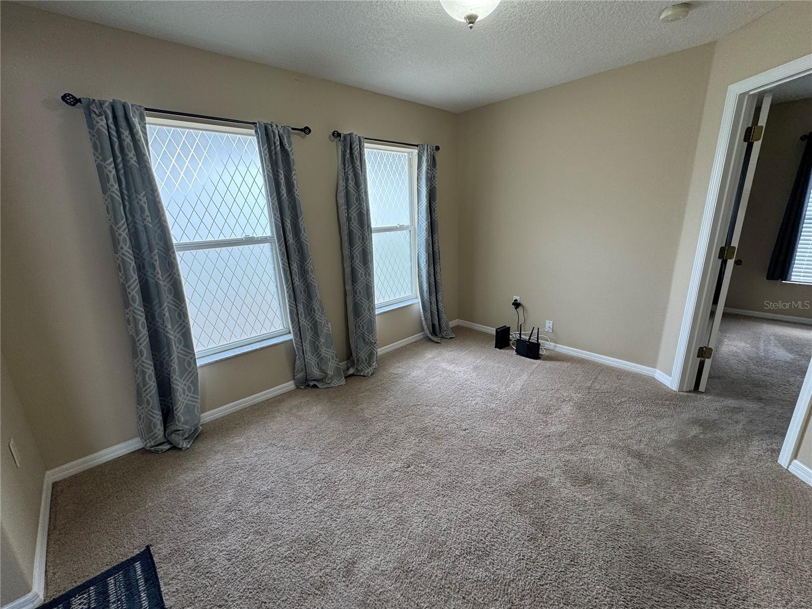 2802 93rd Ct E Property Photo 7