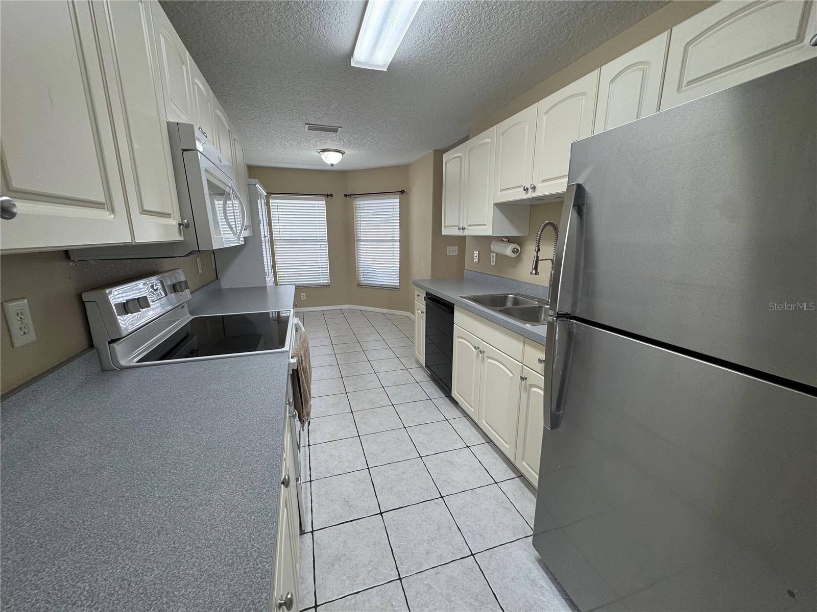2802 93rd Ct E Property Photo 13