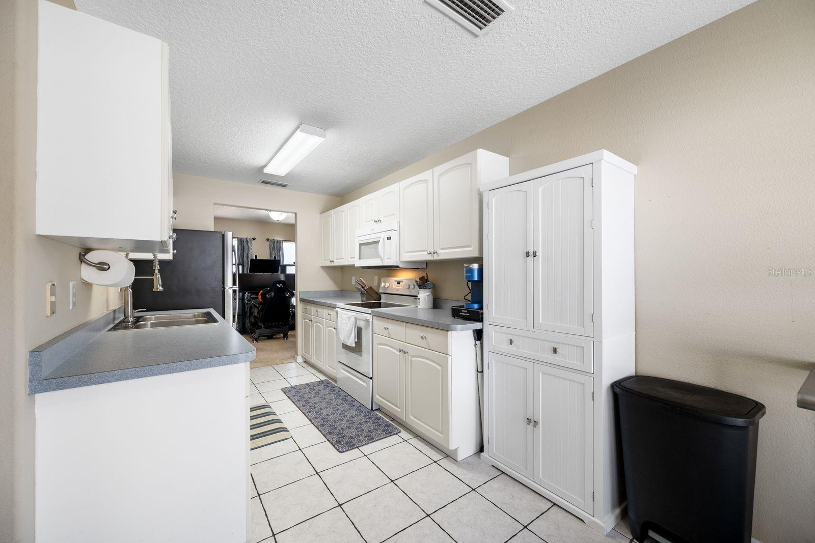 2802 93rd Ct E Property Photo 16