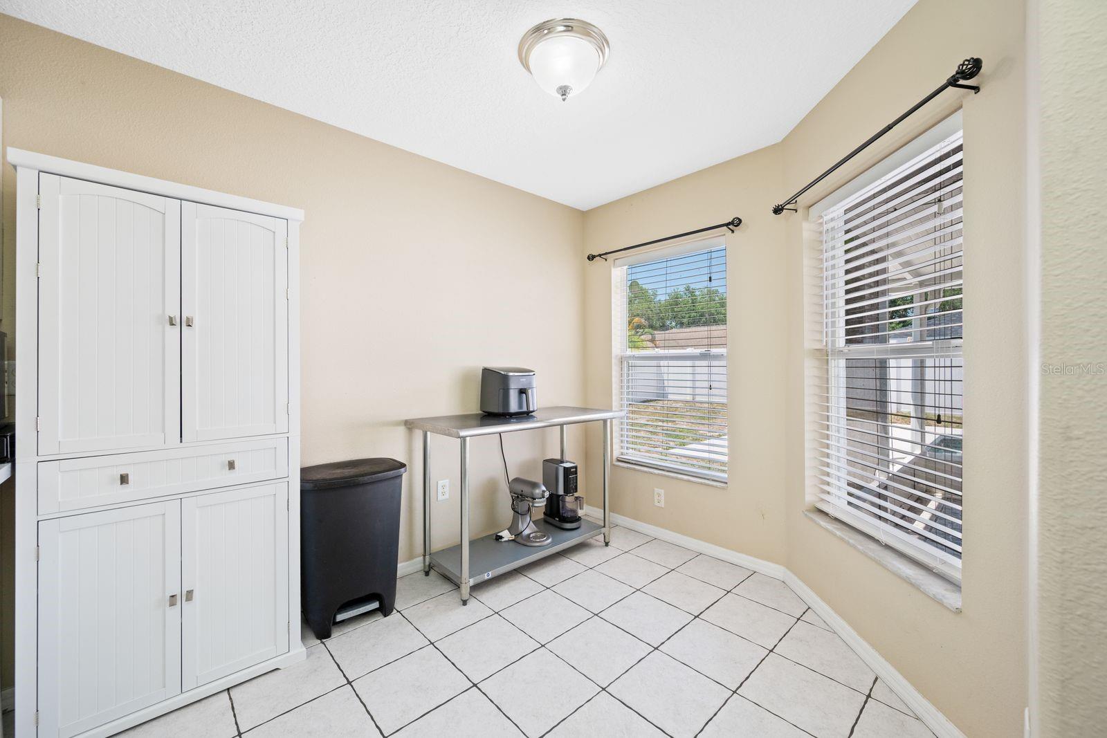 2802 93rd Ct E Property Photo 18