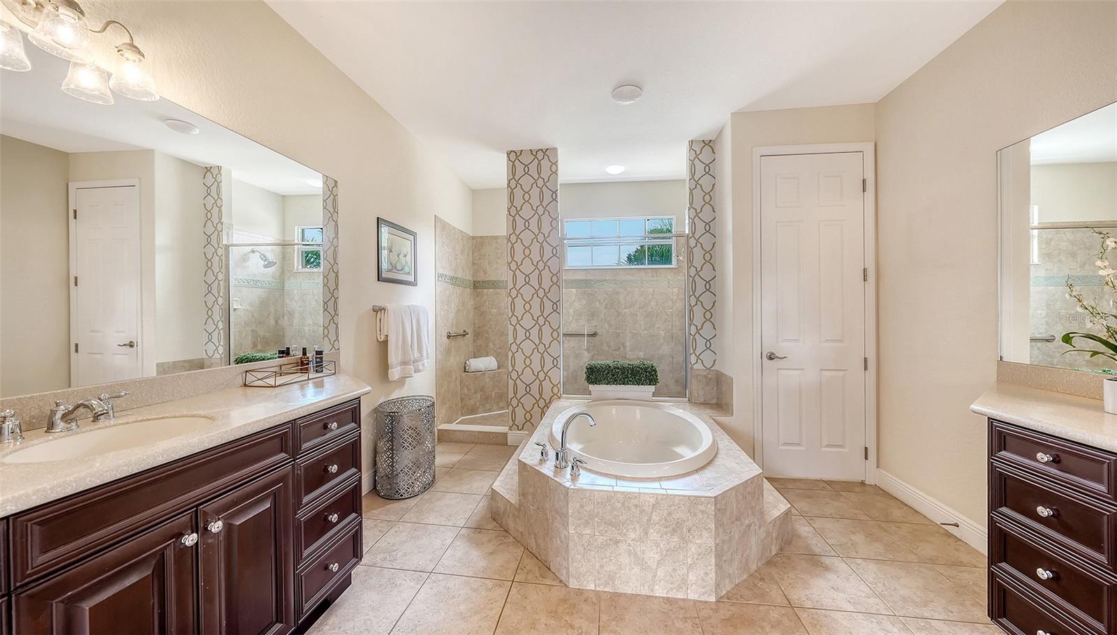 6971 Scrub Jay Dr Property Photo 19