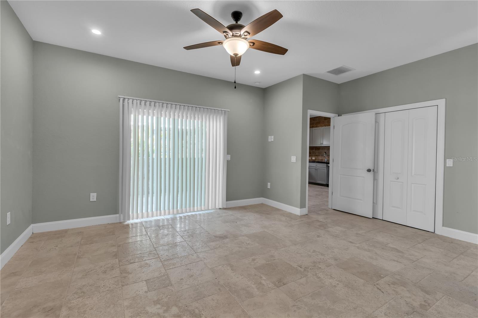 1536 25th St Property Photo 13