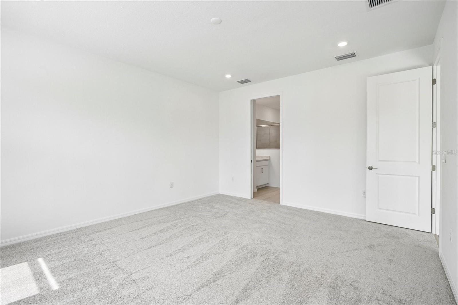 7012 Foxboro Way Property Photo 22