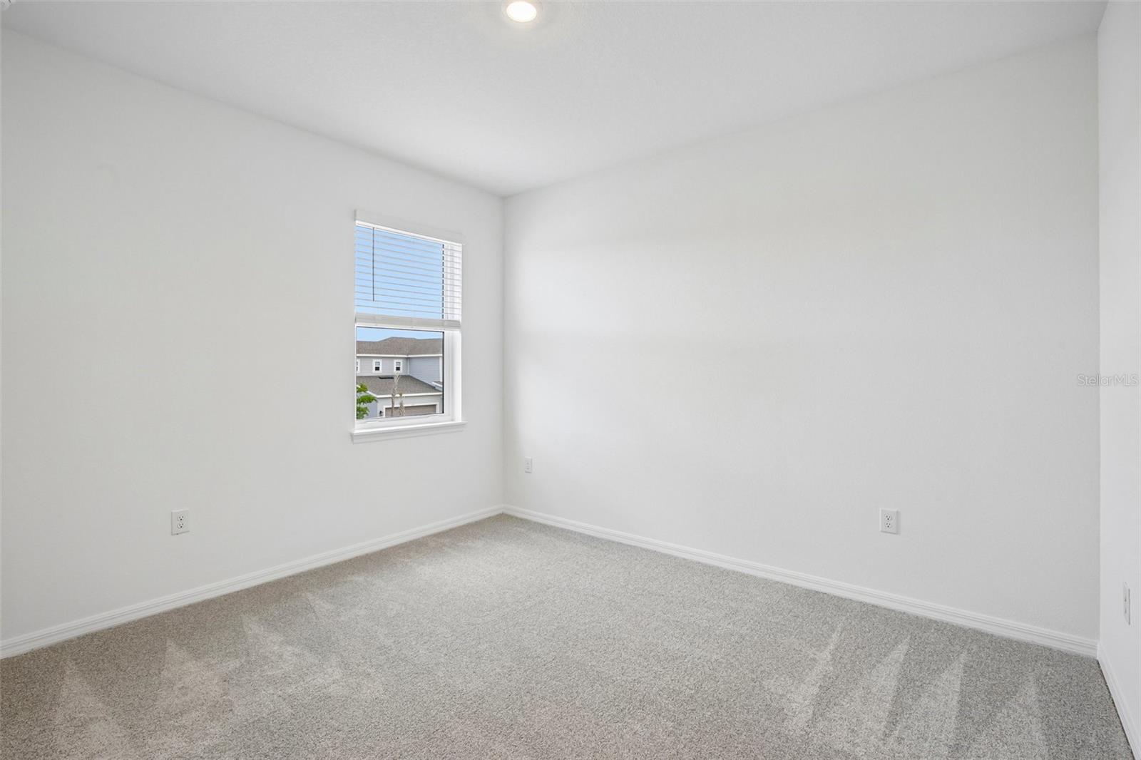 7012 Foxboro Way Property Photo 38