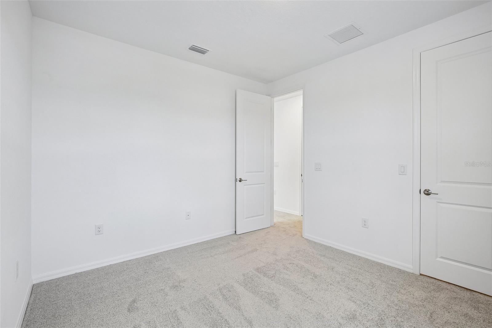 7012 Foxboro Way Property Photo 39