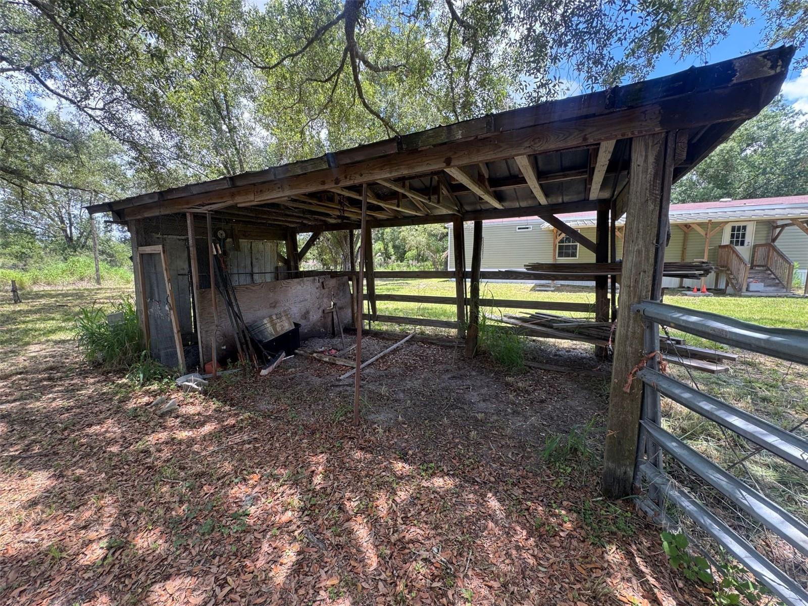 9827 Se Hoth Rd Property Photo 11