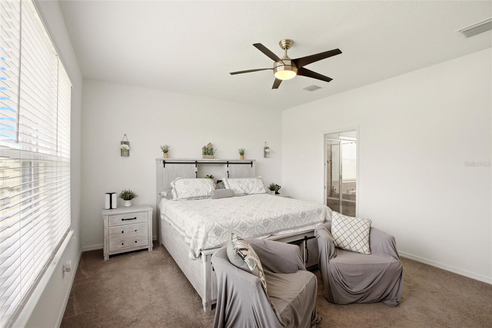 5720 Maidenstone Way Property Photo 14