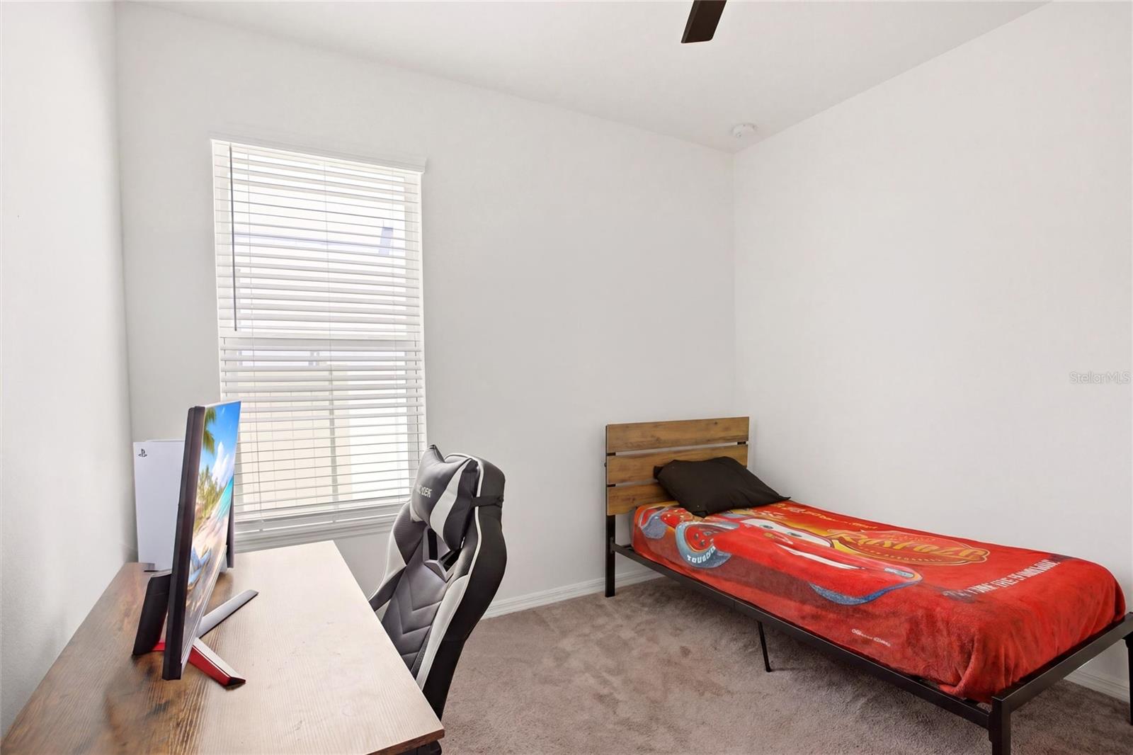 5720 Maidenstone Way Property Photo 21