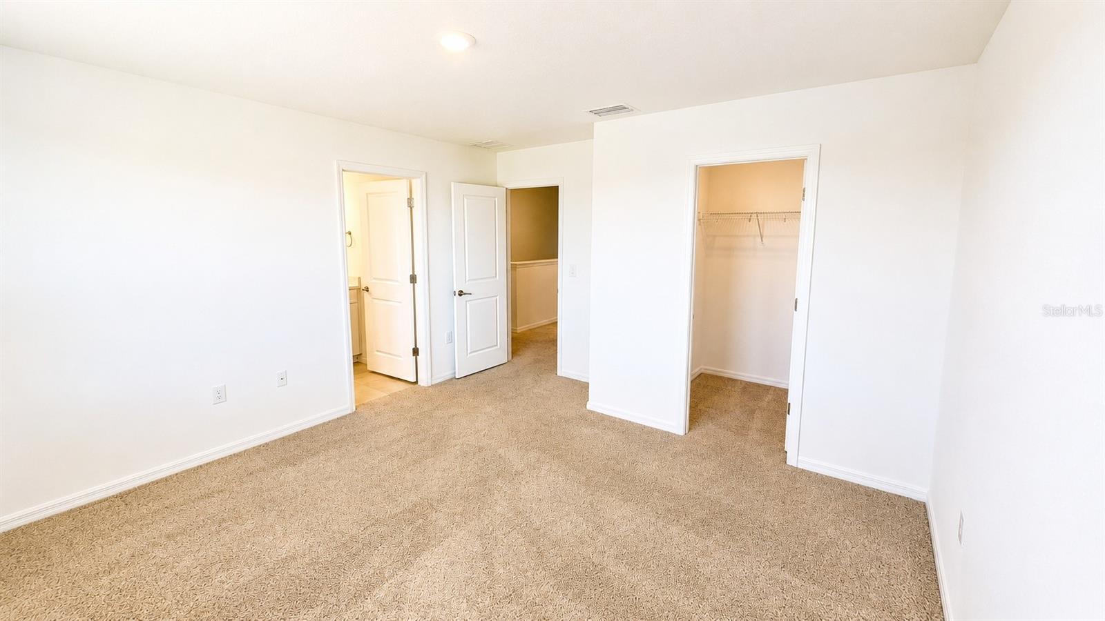 5686 Archipelago St Property Photo 15