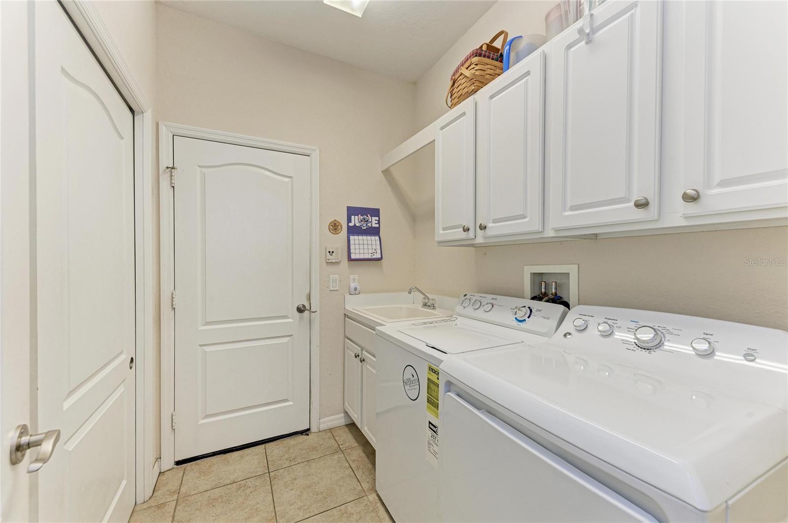204 River Enclave Ct Property Photo 25