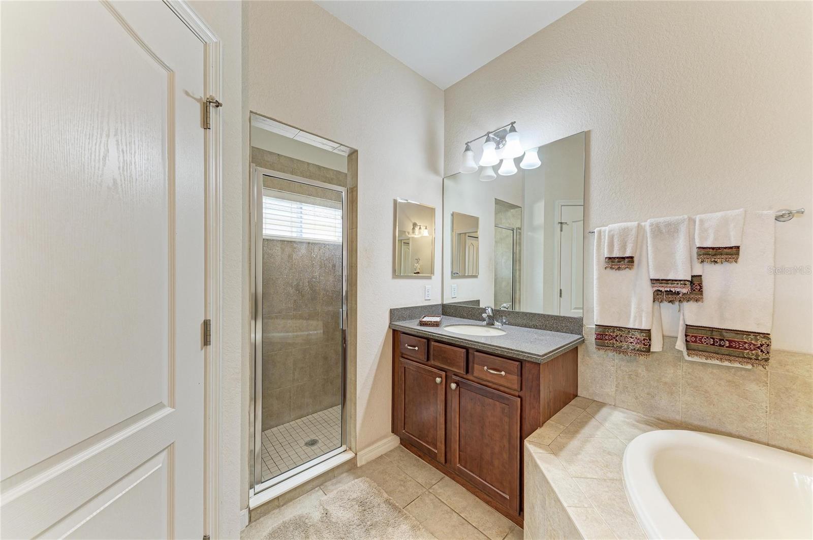 204 River Enclave Ct Property Photo 31
