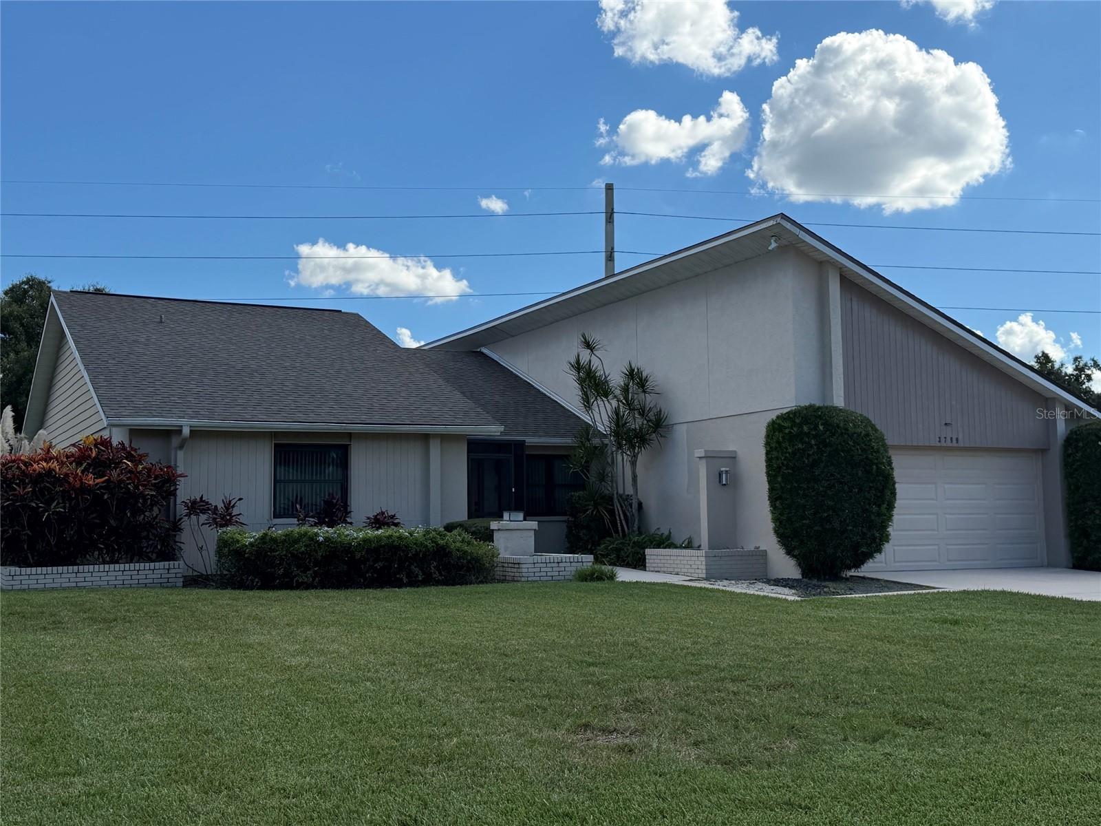 3799 COUNTRYSIDE RD Property Photo 1